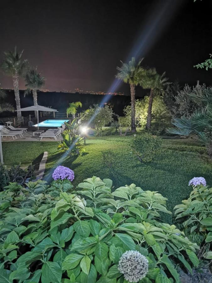 Isola Del Sole, Con Piscina Holiday home