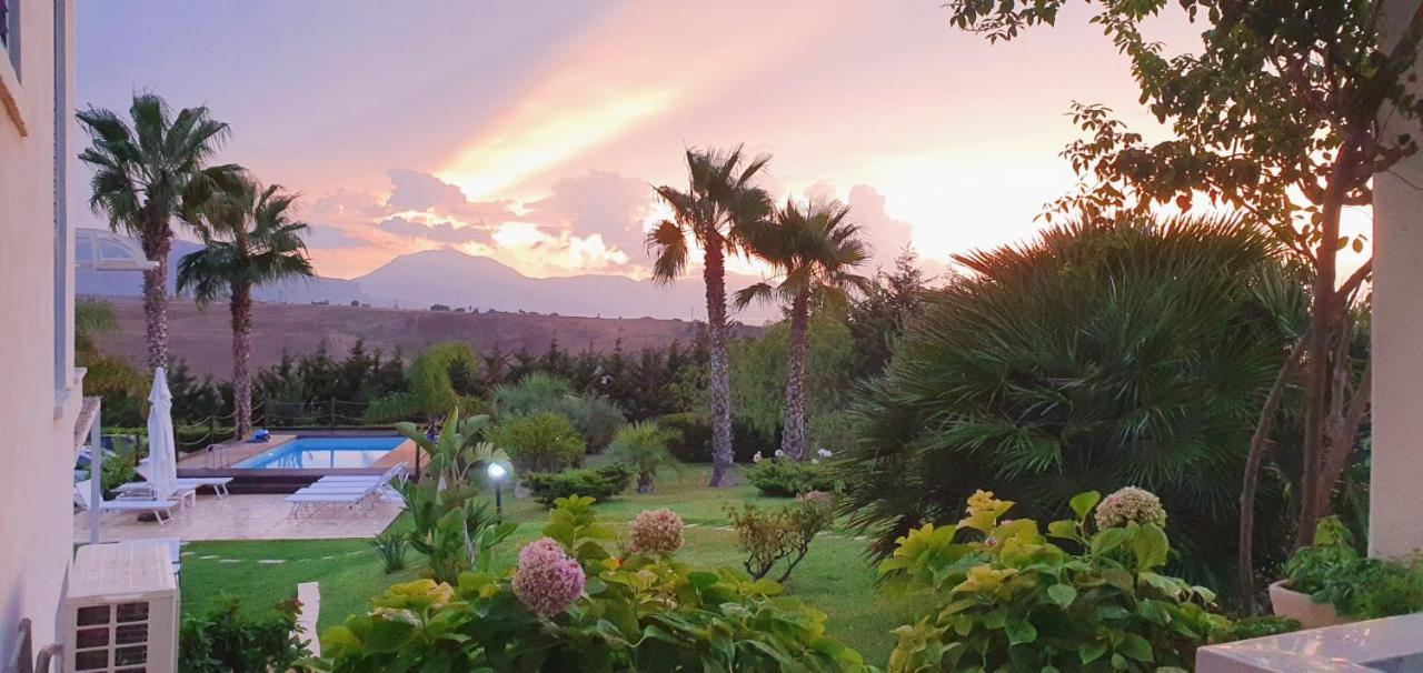 Isola Del Sole, Con Piscina Holiday home Balestrate